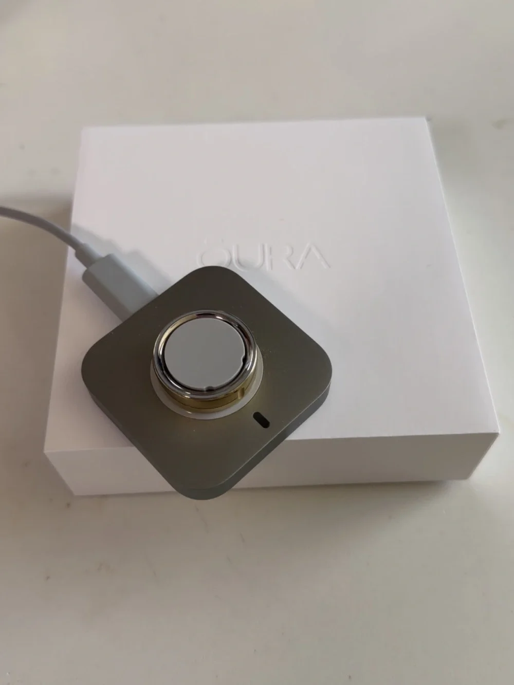 Oura ring gold